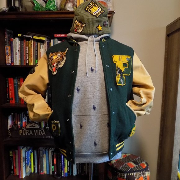 Polo Ralph Lauren Other - NWT Polo Ralph Lauren All over Pony Sweatshirt- M